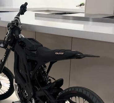 Guts Racing Hardcore Gripper Ribbed Seat Cover